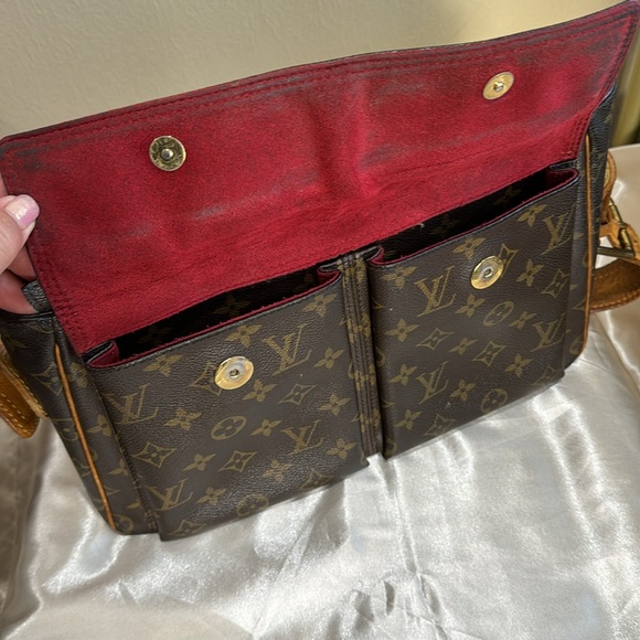 Vintage Louis Vuitton Bag - Picture 5 of 12